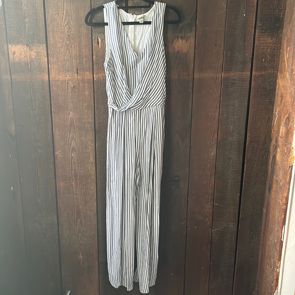 Striped jump suit with zipper